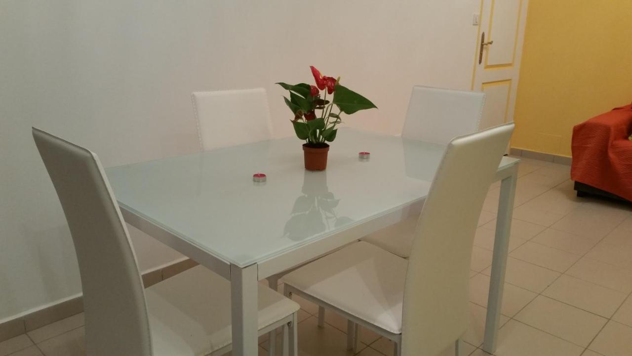 Appartement Sainte-anne, Location T2 Sun Hollidays Sainte-Anne (Grande-Terre)